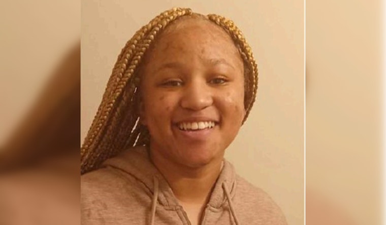 Chicago Police Seek Help to Find Missing 15-Year-Old Last Seen on W. Estes