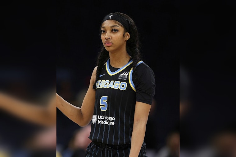 Chicago Sky's Angel Reese Sets WNBA Record with Seven Straight Double-Doubles