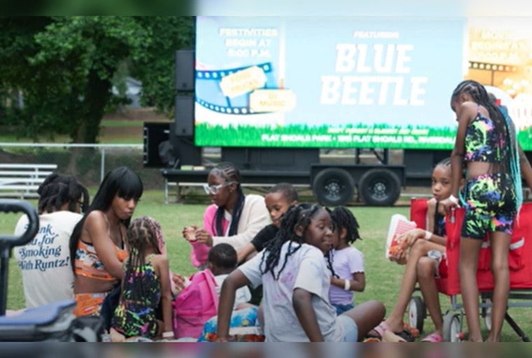 Clayton County Unites for a Delightful 'Movie Under the Stars' Evening at Flat Shoals Park