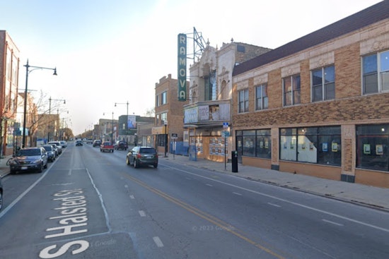 CTA Bus Crashes Into Renovated Ramova Theater in Bridgeport, Chicago, 5 Hospitalized in 11-Vehicle Incident