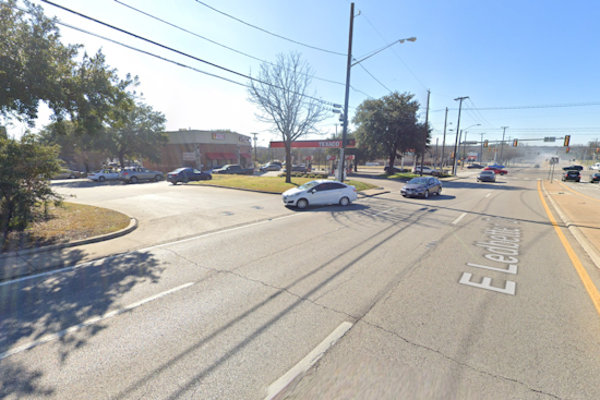 Dallas Police Seek Public Help to Identify Suspect in East Ledbetter Drive Robbery