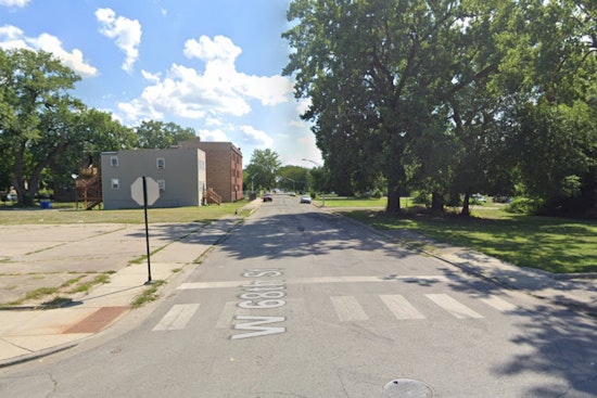 Delivery Driver Critically Wounded in Shooting Amid Dispute in Chicago's West Englewood