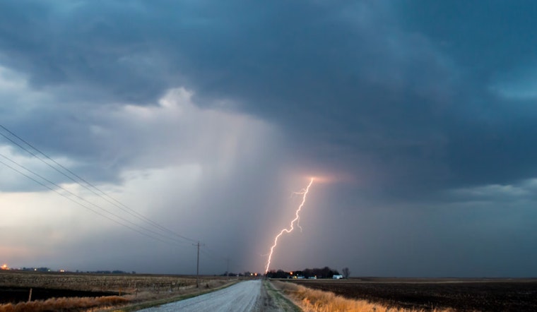 Detroit Braces for Mixed Weather with Showers, Thunderstorms, and Sunny Spells on the Horizon