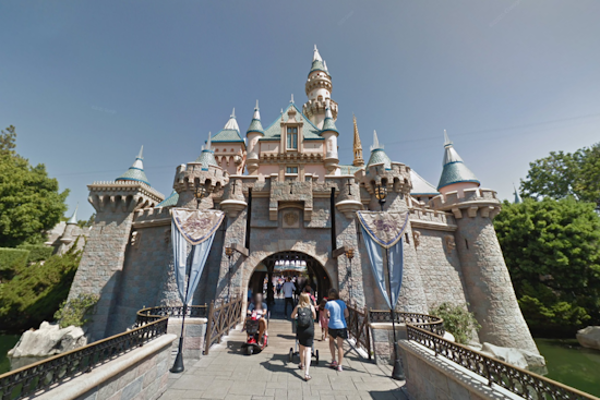 Disney California Adventure Reduces Live Show Performances During Summer Season
