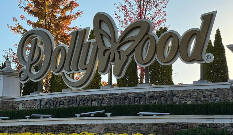 Dollywood Dethrones Disney, Named No. 1 Theme Park in the US by Tripadvisor, Cracks Global Top 10