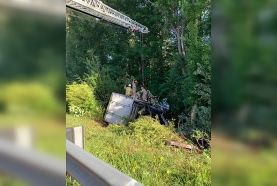 Douglas County Rescue Crews Extricate Driver After Box Truck Accident Near Lithia Springs on I-20