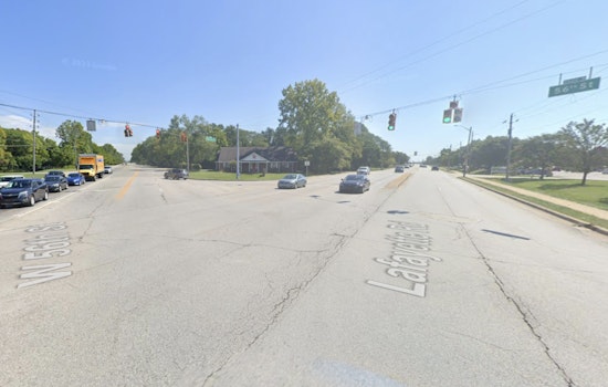 Early Morning Crash Claims Life at Indianapolis Intersection, Police Investigate Cause