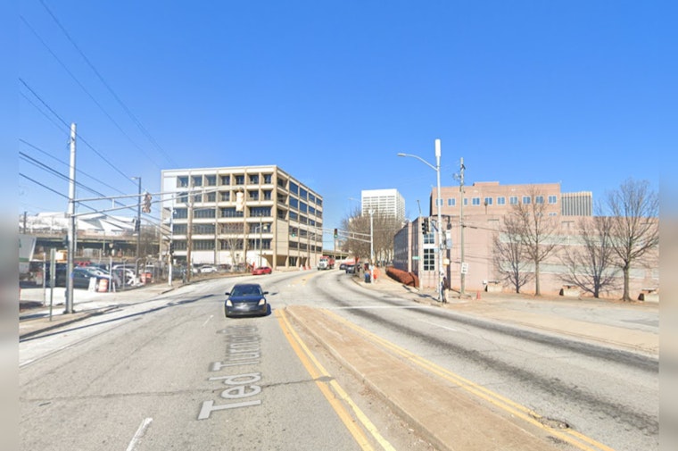 Early Morning Stabbing in Atlanta Leaves One Dead, Investigation Underway