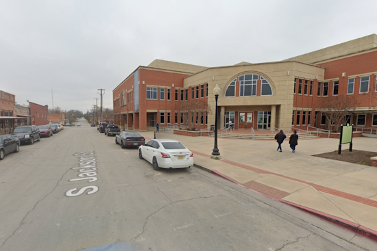 Ellis County Commissioners to Review Proposed Development Replat in Waxahachie Area