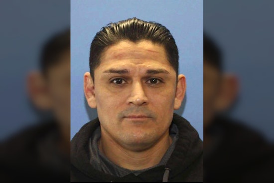 Ex-Cop Suspected of Double Homicide Dies in Fiery I-5 Standoff After Kidnapping Amber Alert Sparked Massive Oregon Manhunt