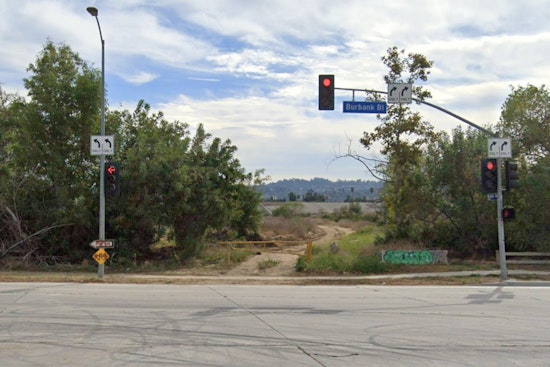 Explosion at Los Angeles Homeless Encampment Injures 11 Firefighters, LAFD Halts Brush Fire in Sepulveda Basin