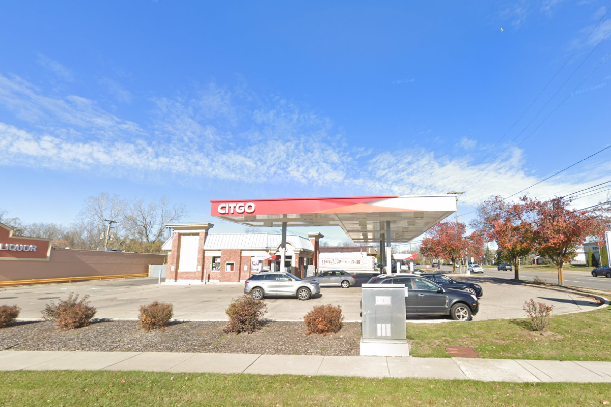Farmington Hills Gas Station Canopy Collapses Amidst Severe Storm,