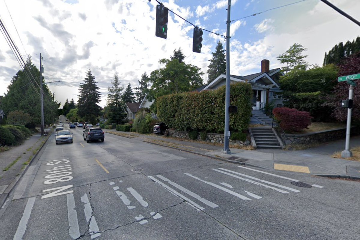 Fatal Motorcycle Collision Triggers Investigation in Seattle's Greenwood Area