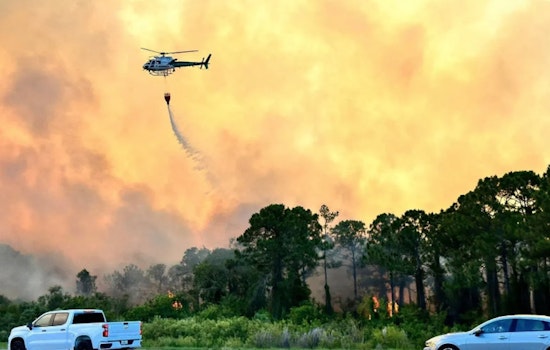 Firefighters Subdue 100-Acre Blaze Near Palm City, Evacuations Lifted and Roads Reopen