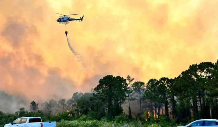 Firefighters Subdue 100-Acre Blaze Near Palm City, Evacuations Lifted and Roads Reopen