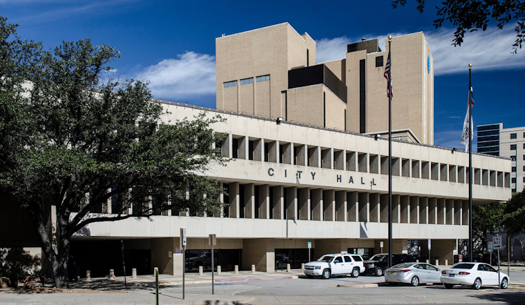 Fort Worth's Old City Hall Clearance: A Sustainable Approach to Office Upgrade Surplus