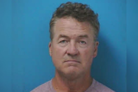 Franklin Life Coach Faces 25-Count Indictment for Identity Theft and Sexual Offenses