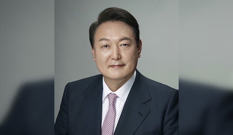 Georgia Governor Brian Kemp Meets South Korean President Yoon Suk Yeol to Strengthen Economic and Security Ties