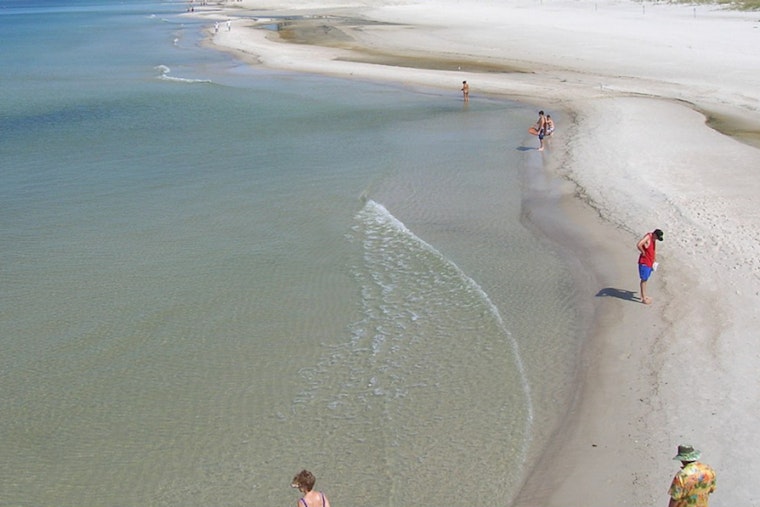 Gov. DeSantis Vetoes Florida Bill for State-Controlled Beach Closures Over Water Quality