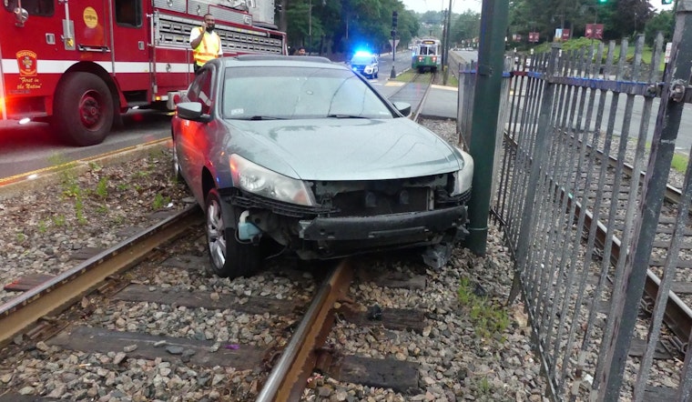 Green Line Service Disrupted as Car Gets Stuck on Tracks on Commonwealth Avenue