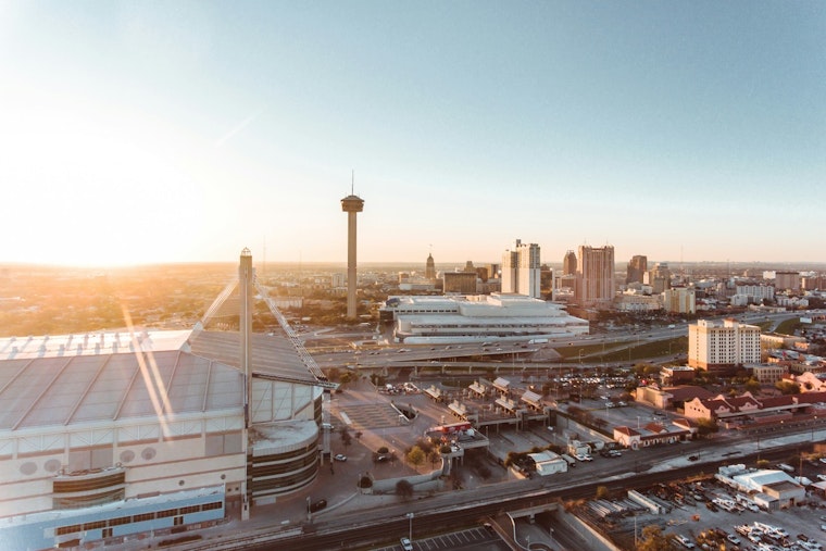 Heatwave Alert, San Antonio Set for Blistering Temps Topping 100 Degrees