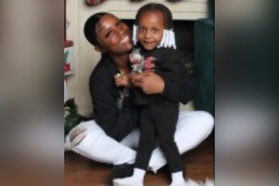 Hollywood Horror Offers $10K Bounty for Clues on Fiend Behind Mom and Tot's Turnpike Tragedy