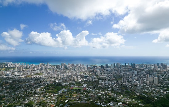 Honolulu Forecast: Sunny Days with Breezy Nights and Scattered Showers Ahead