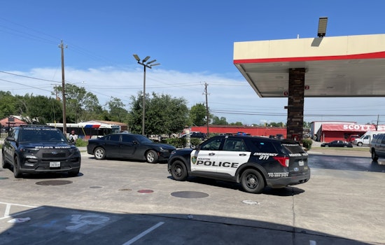 Houston Child Wounded by Stray Bullet During South Side Parking Lot Dispute