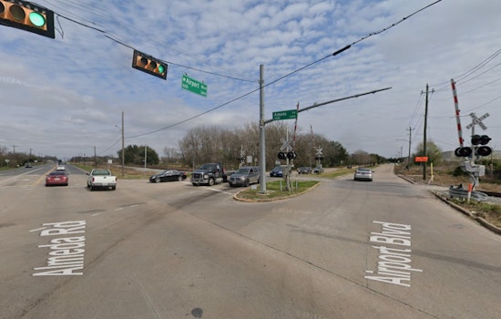 Houston Community Mourns as Police Investigate Fatal Collision at Airport Boulevard