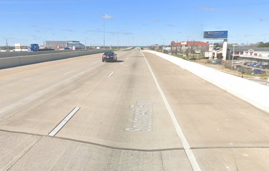 Houston Commuters Face Delays, Southwest Freeway Bridge Repairs Pushed to Next Weekend in Erosion Crisis