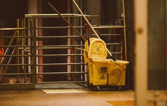 Houston Janitors Secure $15 Minimum Wage in Pivotal Contract Victory with Union SEIU Texas