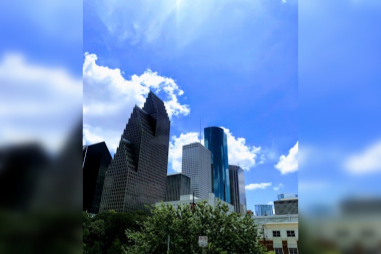 Houston on Heat Alert: Forecast Predicts Stifling 104°F with Storms on the Horizon