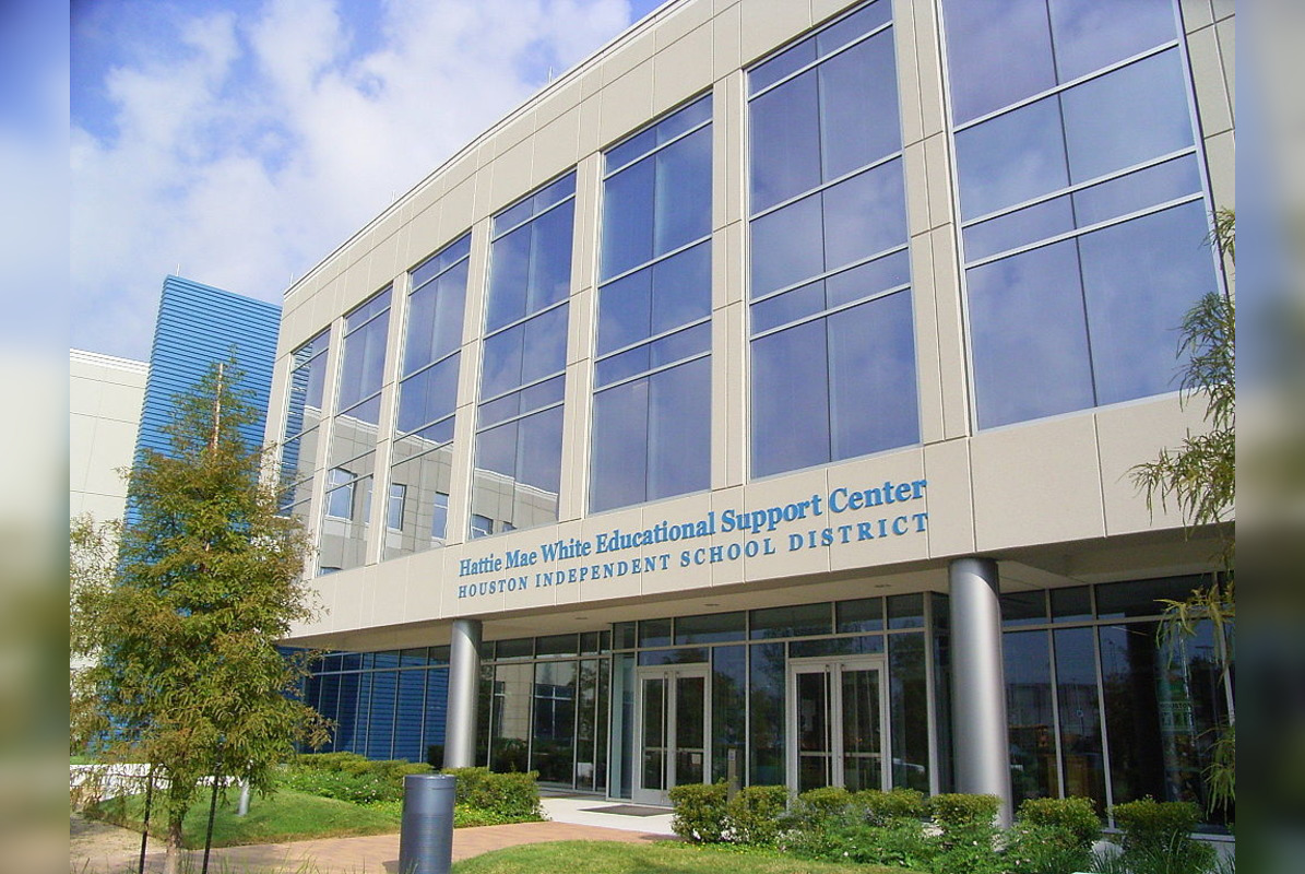 Houston Parents in Turmoil as HISD's Confusing Summer School Rollout