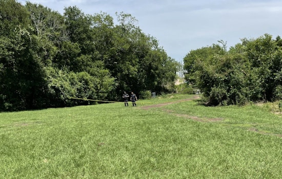Houston Police Investigate After Man Found Dead in Sims Bayou on City's Southeast Side