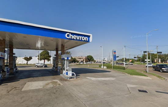 Houston Police Investigate After Woman Found Shot at Pinemont Gas Station, Authorities Search for Suspected Boyfriend