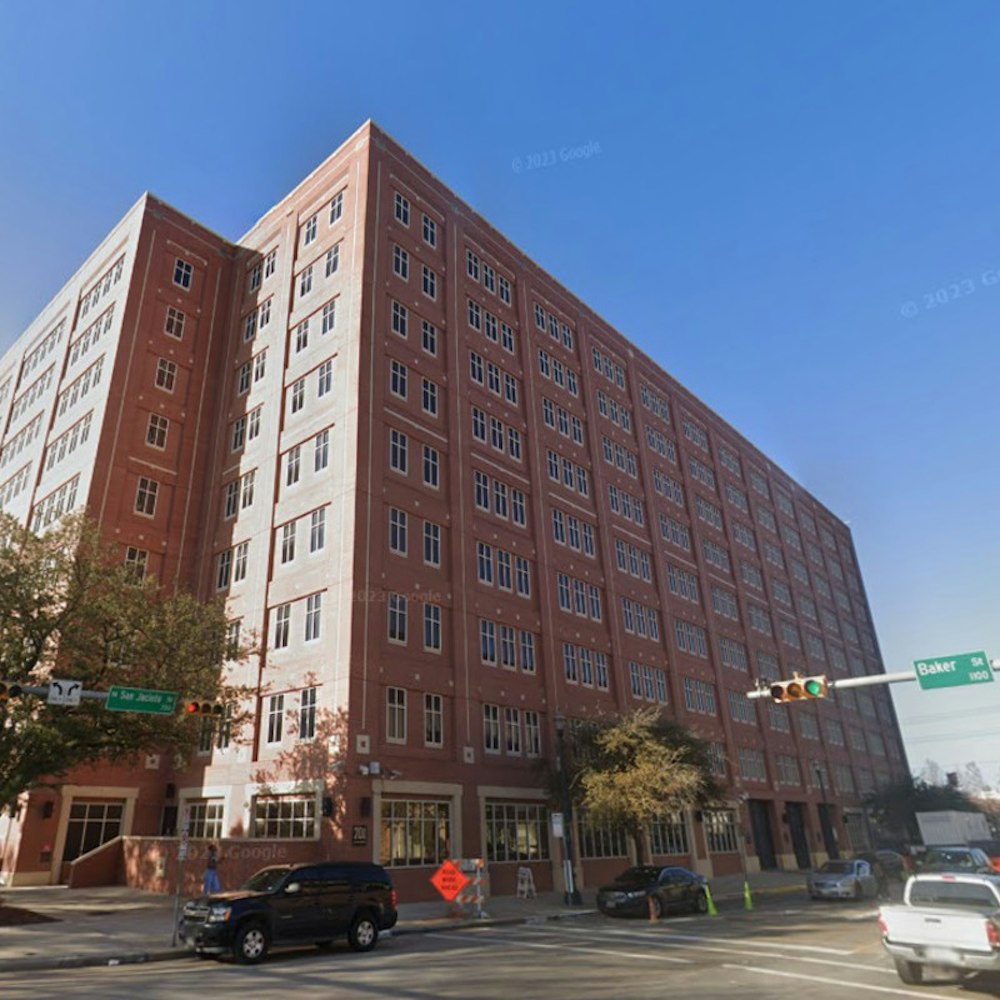 Inmate's Daring Daylight Escape from Harris County Jail Unveiled in Surveillance Footage