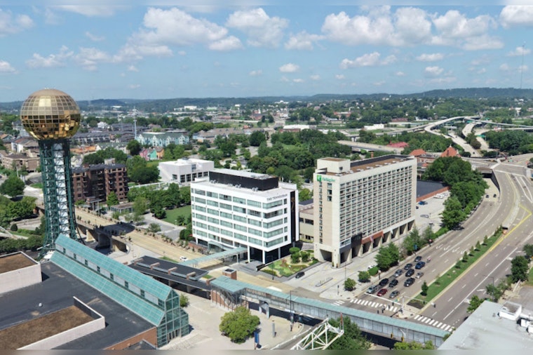 Knoxville Warms Up: Sunny Skies and Rising Temperatures Signal Early Summer Heatwave