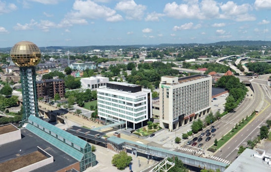 Knoxville Warms Up: Sunny Skies and Rising Temperatures Signal Early Summer Heatwave