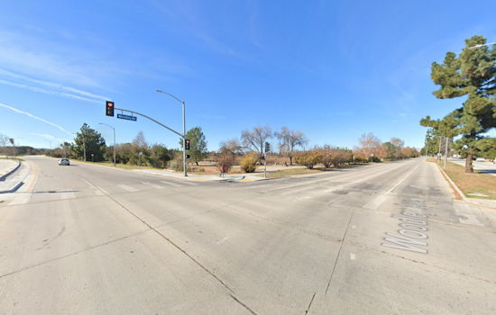 LAFD Swiftly Contains Brush Fire in Sepulveda Basin, Prevents Damage to Structures