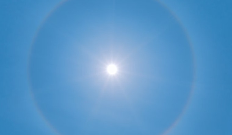 Los Angeles Faces Air Quality Alert Due to Elevated Ozone, Residents Urged to Limit Outdoor Activities