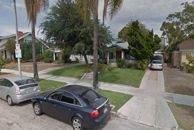 Los Angeles Fire Department Successfully Battles Larchmont House Fire in Under 30 Minutes
