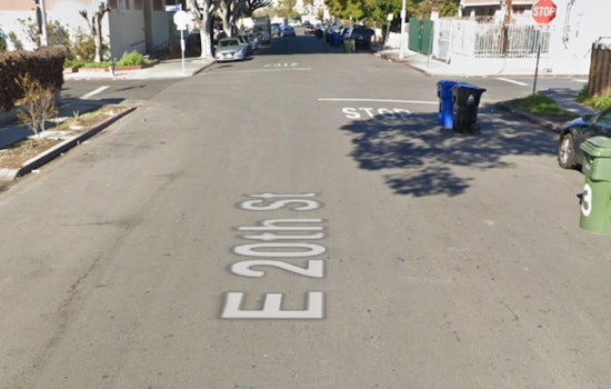 Los Angeles Firefighters Extinguish South Central Garage Fire, Protect Nearby Diesel Generator