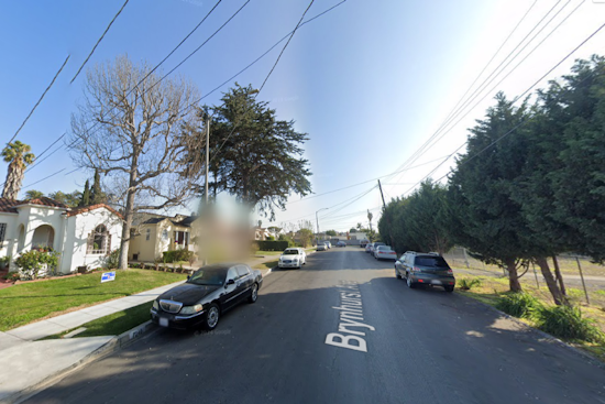 Los Angeles Firefighters Subdue Blaze in Hyde Park Home Within 15 Minutes, No Injuries Reported