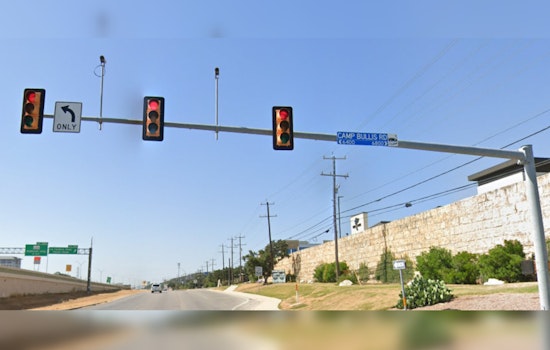 Man Fatally Ejected From Vehicle in Tragic Rollover Accident on San Antonio's I-10 West