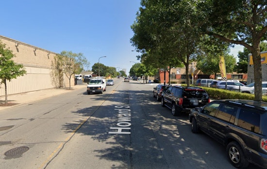 Man Fatally Shot in Rogers Park, No Suspects in Custody as Chicago Police Investigate