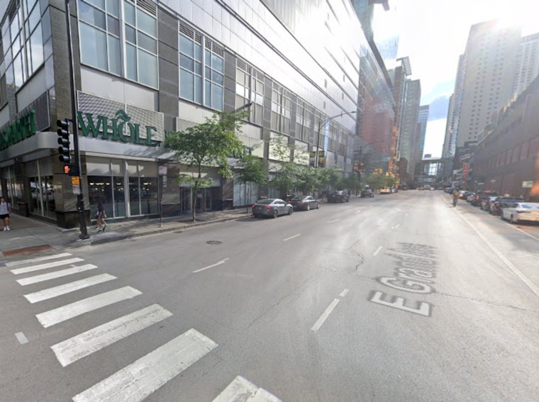 Man Hospitalized Following Shooting at Streeterville Whole Foods, Police and SWAT Respond, Disrupting Downtown Chicago Traffic