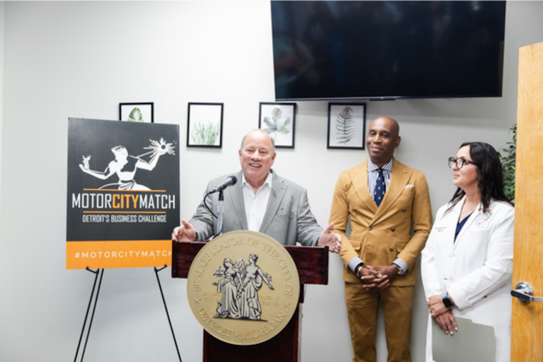 Medicina Scarlett: New Bilingual Clinic Opens in Southwest Detroit to Address Local Healthcare Needs