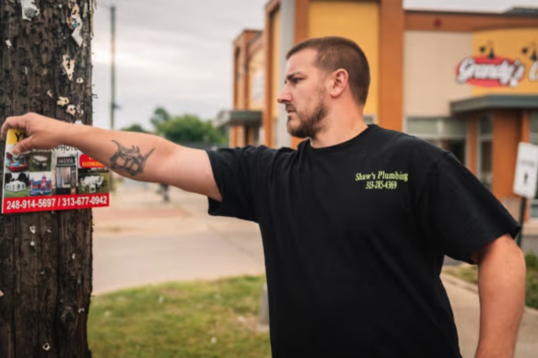 Melvindale Business Owner Begins Sign Removal as Poetic Justice for Detroit Ordinance Violations