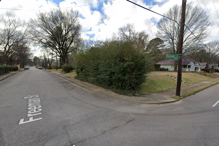 Memphis Police Investigate Early Morning Shooting in Grahamwood That Left Two Critically Injured