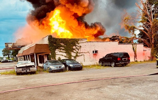 Memphis Strip Mall Engulfed in Flames, Arson Suspected by Investigators